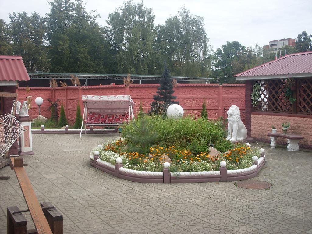 Hostel 3 Stars Na Oktyabryskoy Vitebsk Buitenkant foto